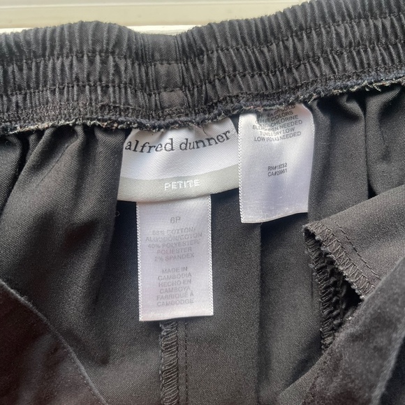 Womens bundle of 3 long shorts Small - Picture 13 of 13